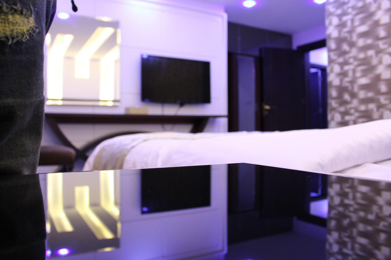 Sama Hotel Rijad Zewnętrze zdjęcie